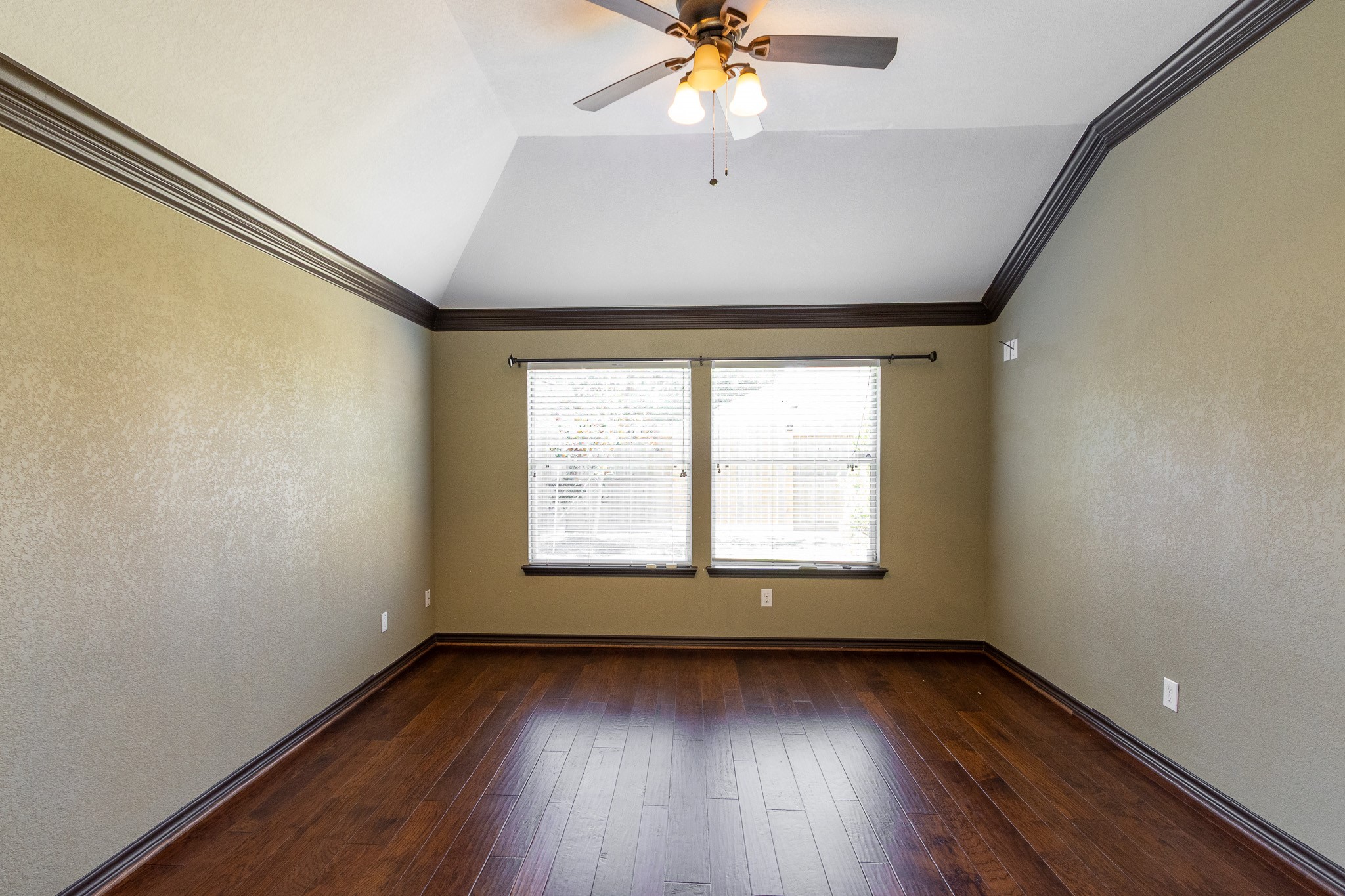 435 Sandstone Creek Lane Property Photo 19