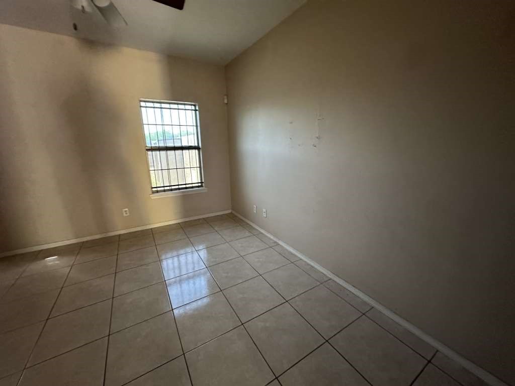 1023 Yellow Hammer Street Property Photo 6