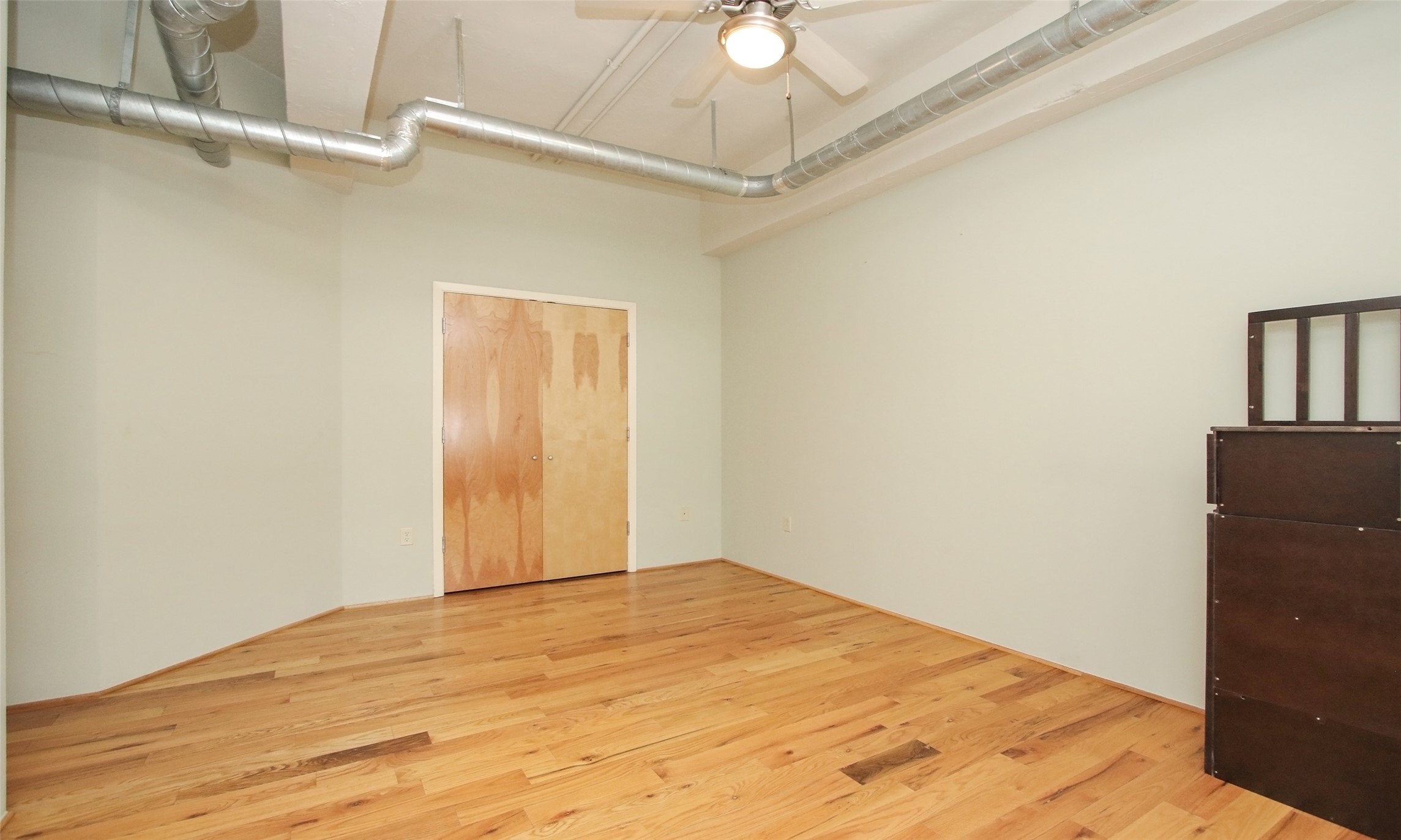 711 Main Street 505 Property Photo 24