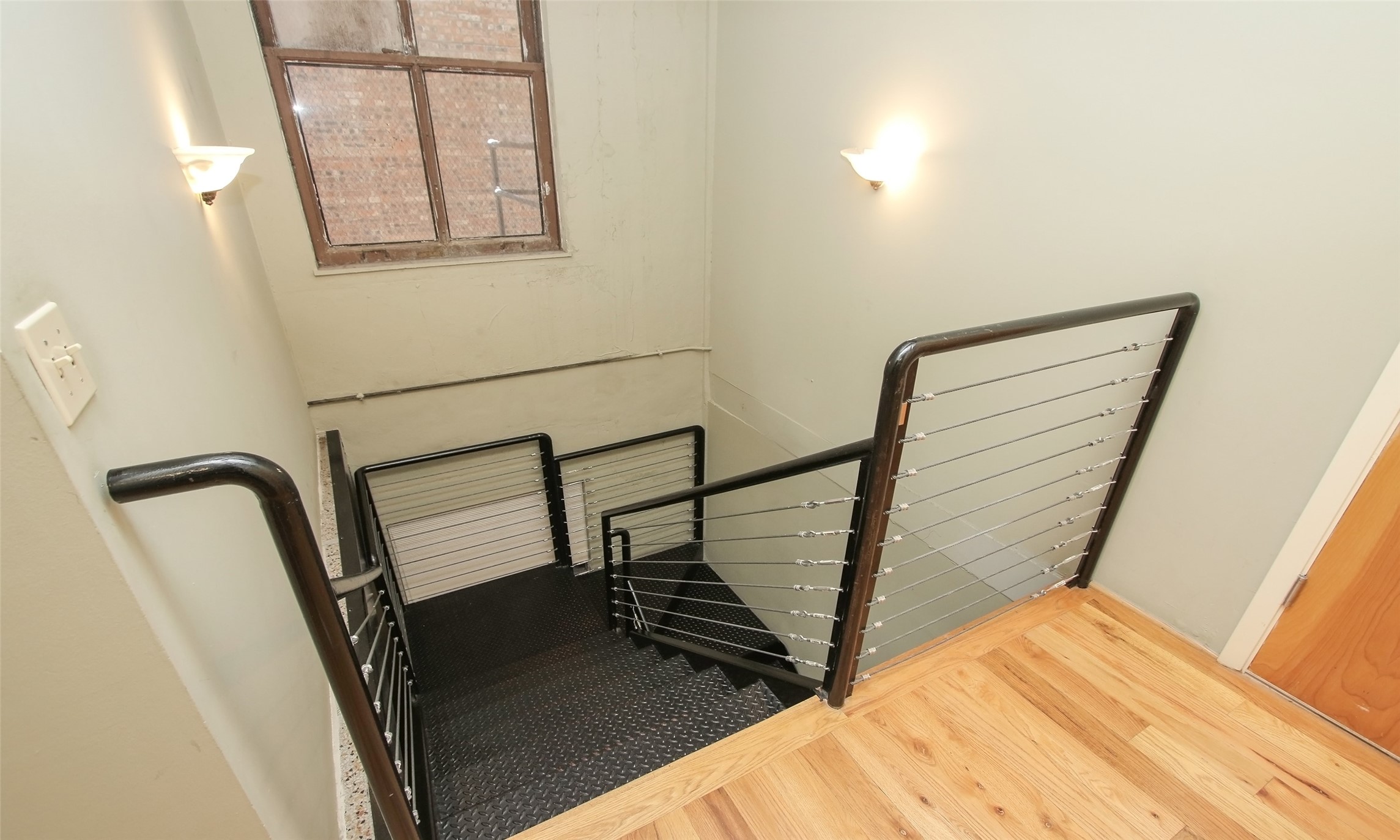 711 Main Street 505 Property Photo 29