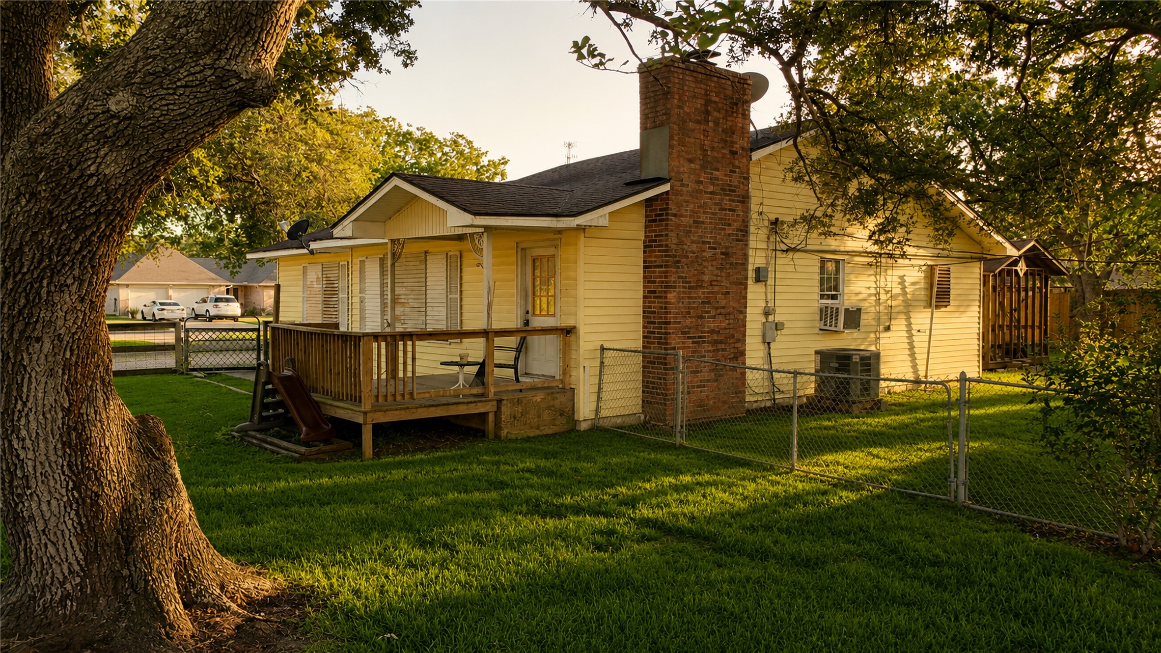 4406 Fm-646 Property Photo 2