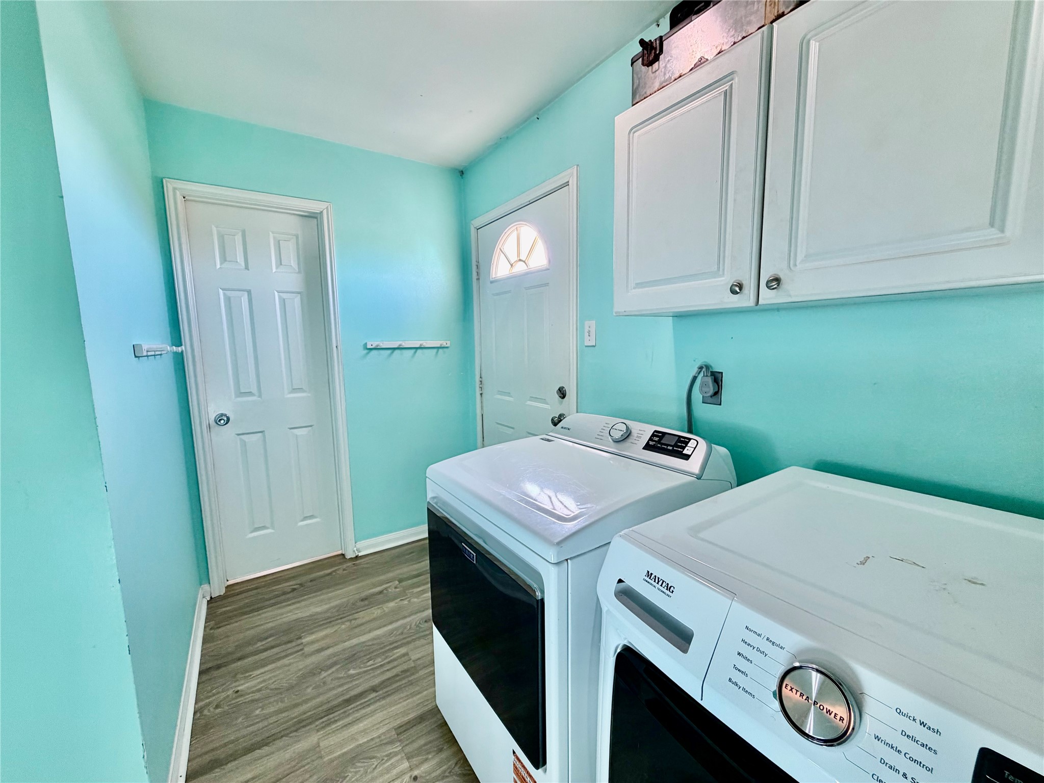 1814 Blue Water Highway Property Photo 9