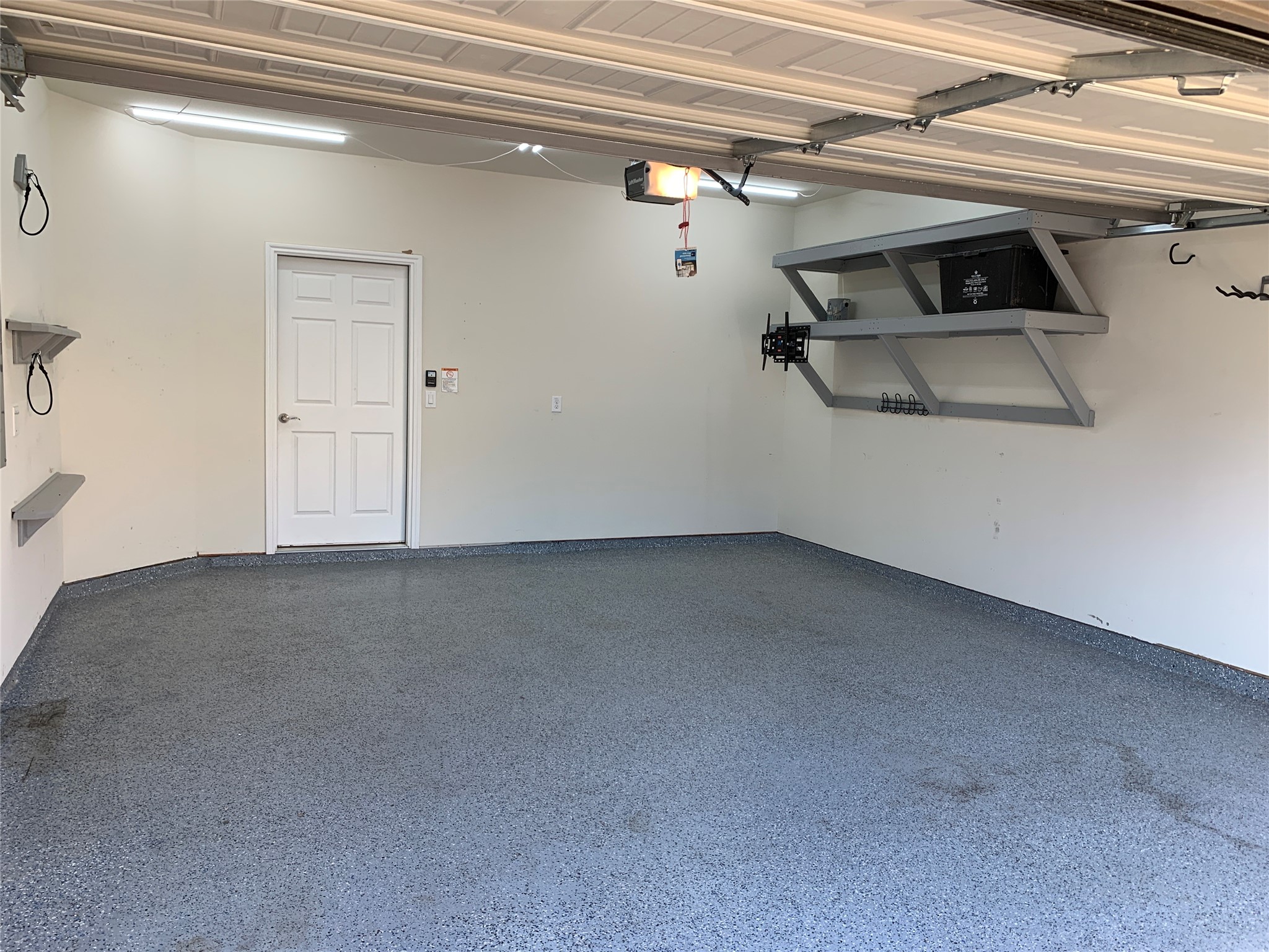 10942 Cannes Memorial Dr Property Photo 27