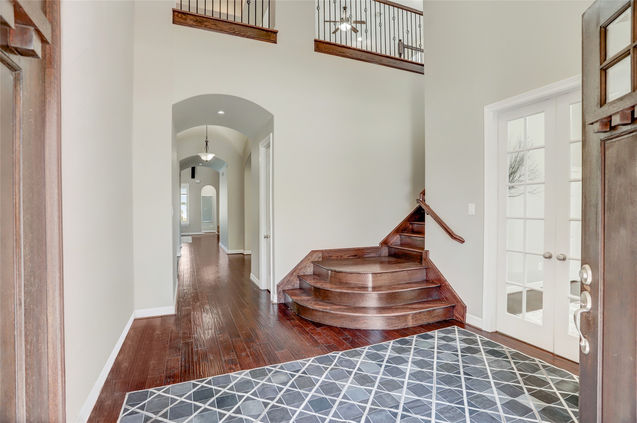 21314 Aurora Park Drive Property Photo 6
