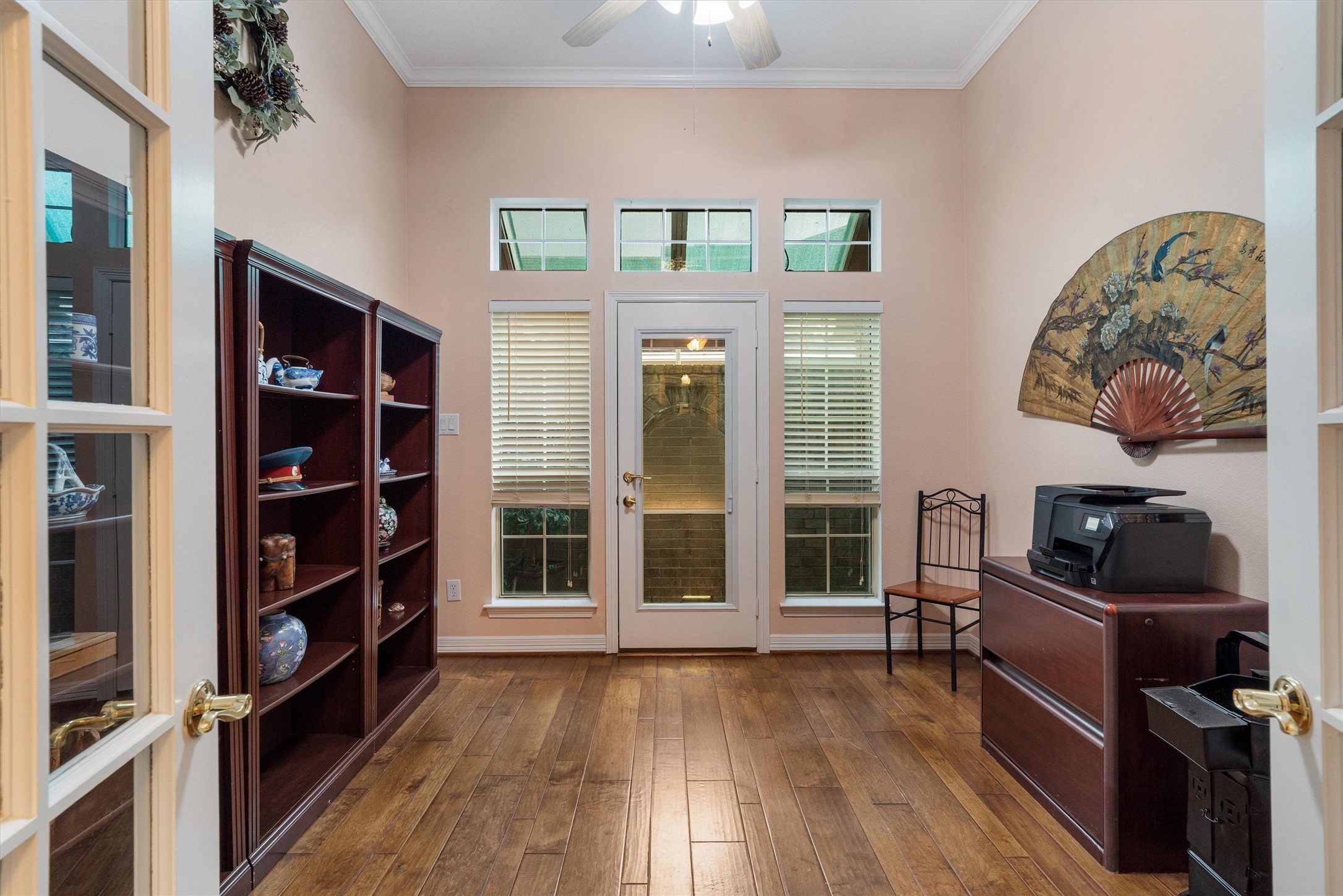 2429 Baycrest Drive Property Photo 9