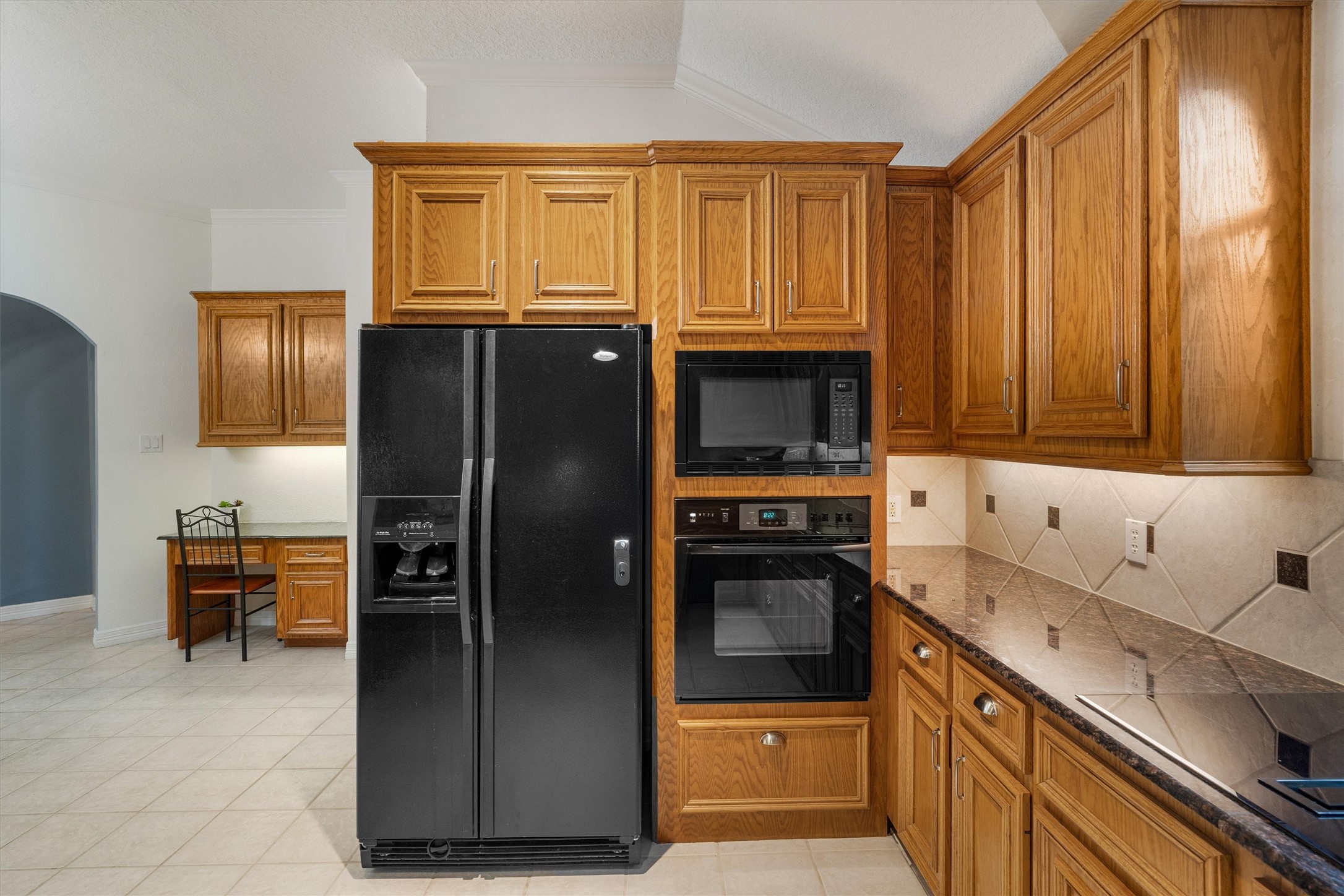 2429 Baycrest Drive Property Photo 14