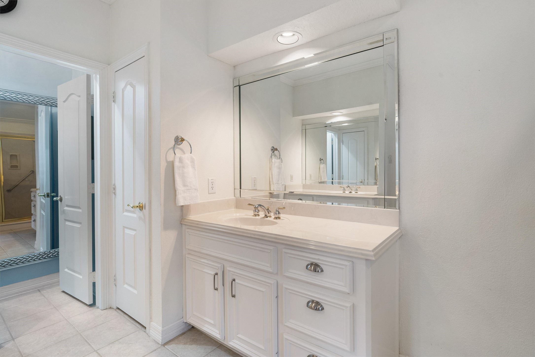 2429 Baycrest Drive Property Photo 19