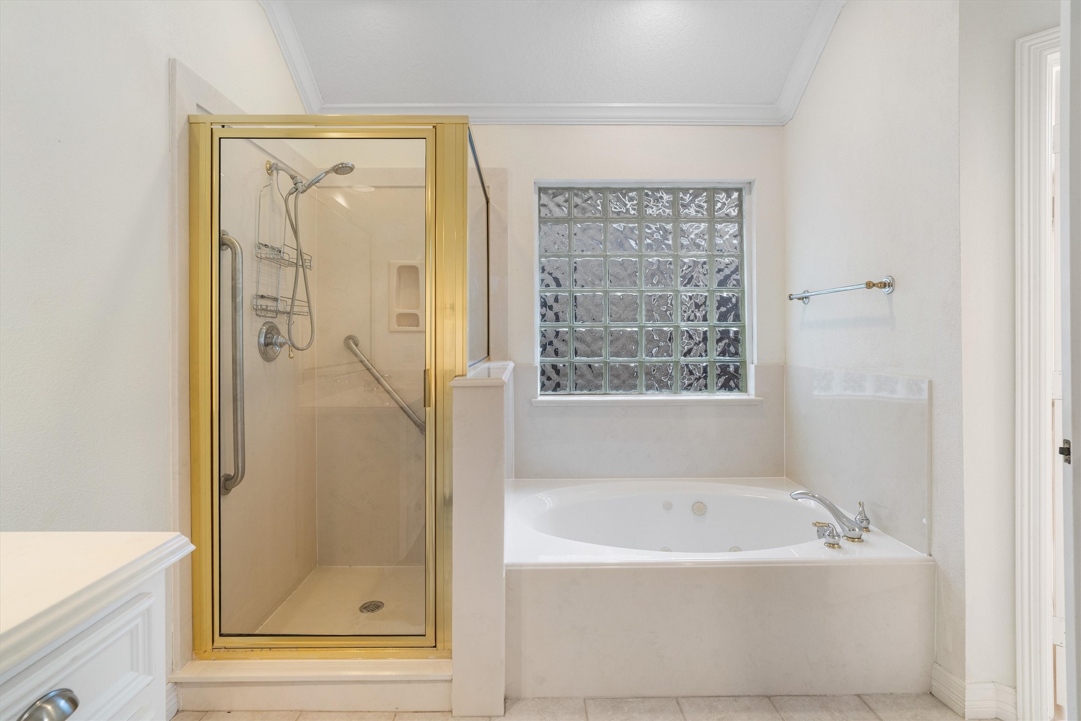 2429 Baycrest Drive Property Photo 21