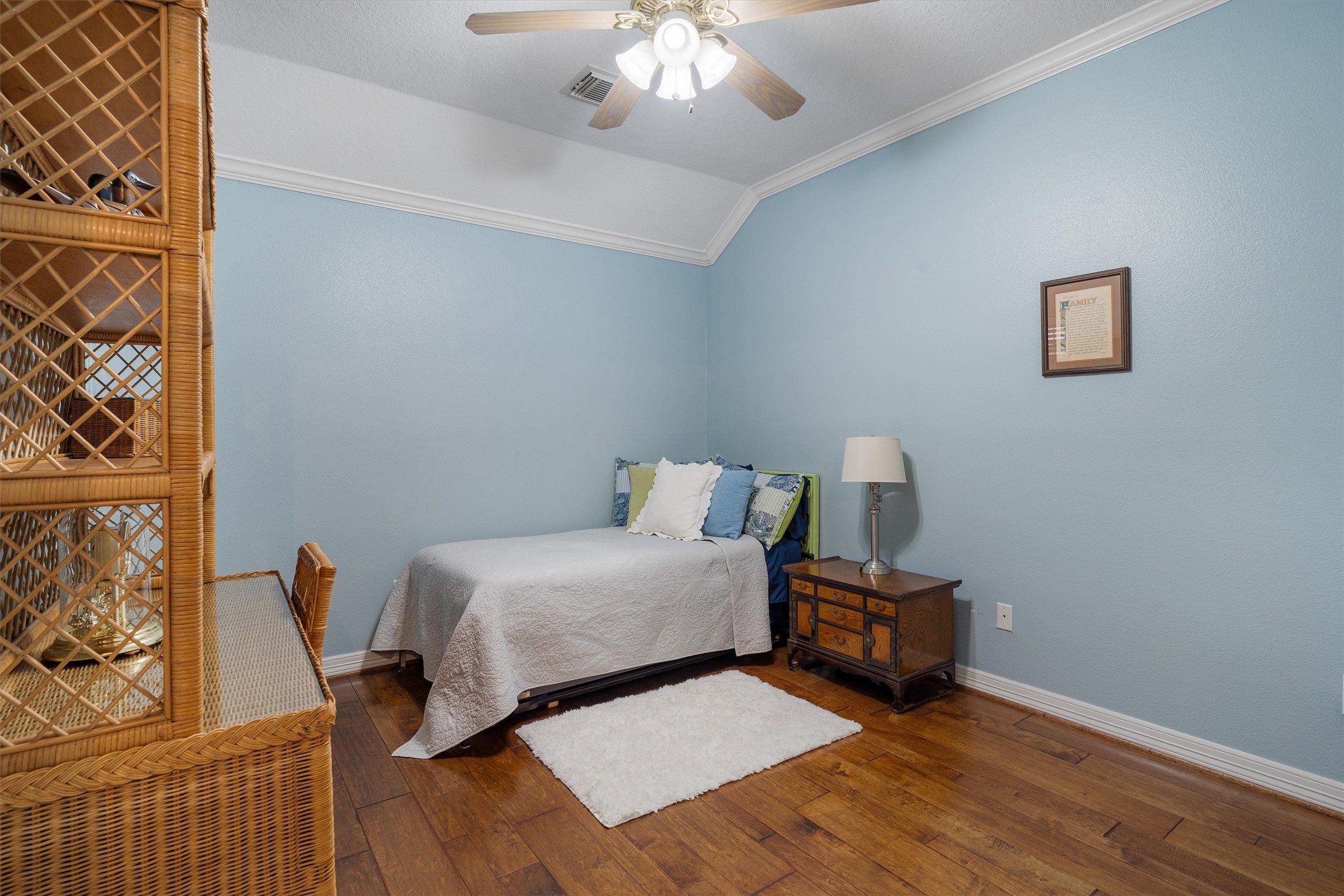 2429 Baycrest Drive Property Photo 23