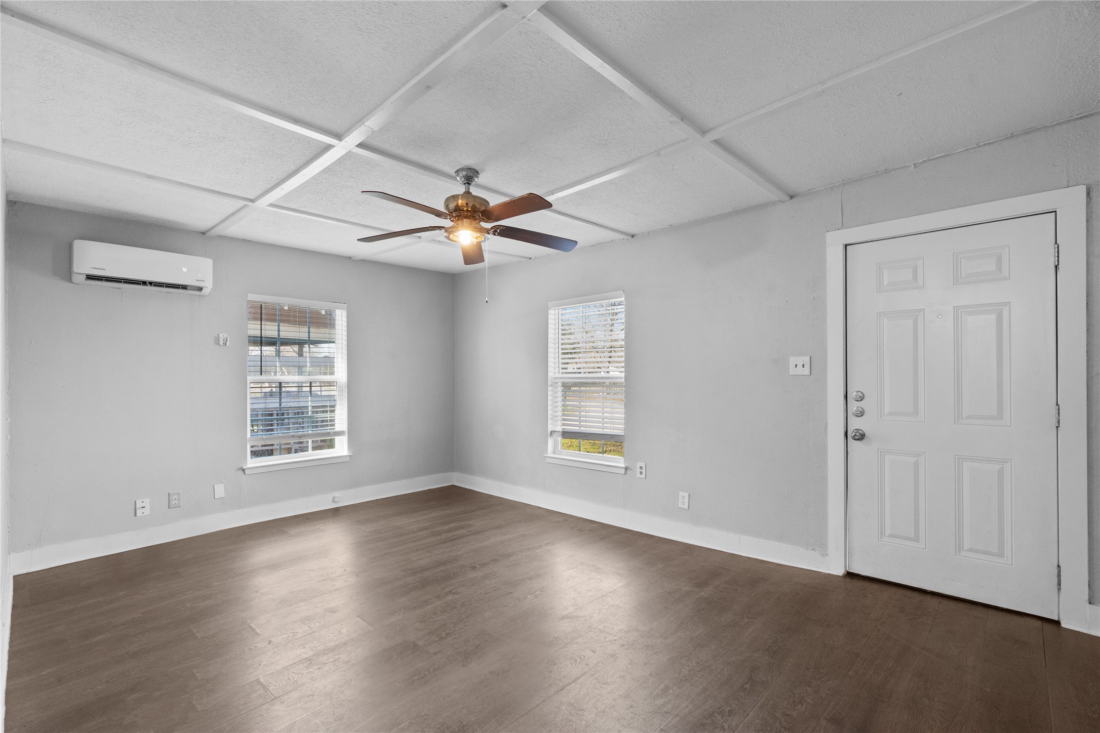 4808 35th Street E Property Photo 5