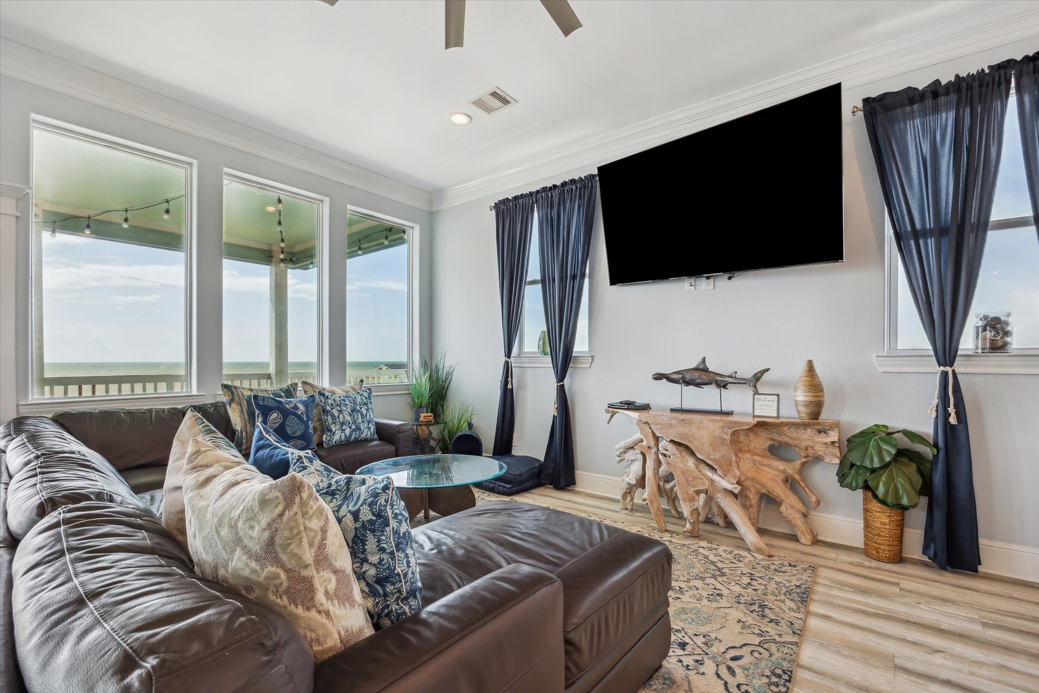12914 Jolly Roger Drive Property Photo 14