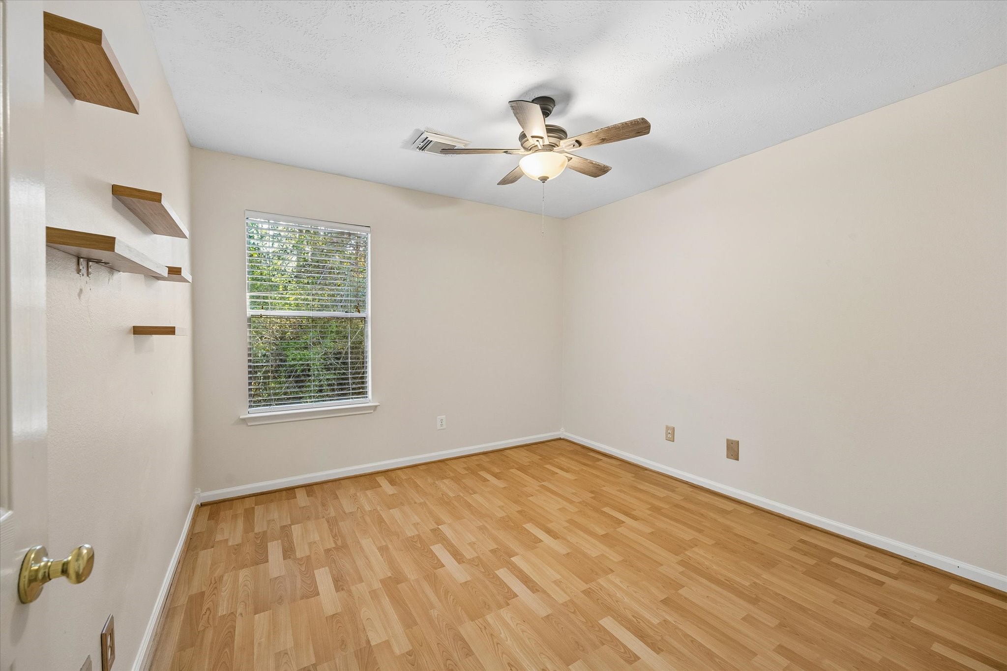 139 Anise Tree Place Property Photo 20