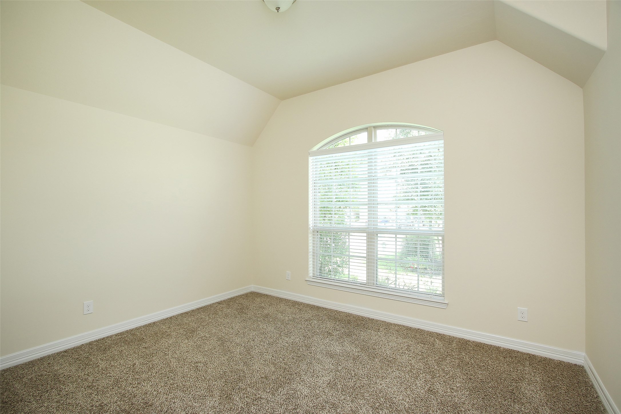 34 Estherwood Place Property Photo 21