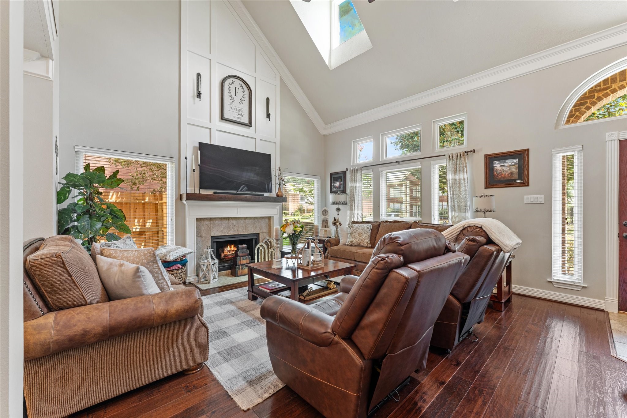 16314 Avenplace Road Property Photo 10