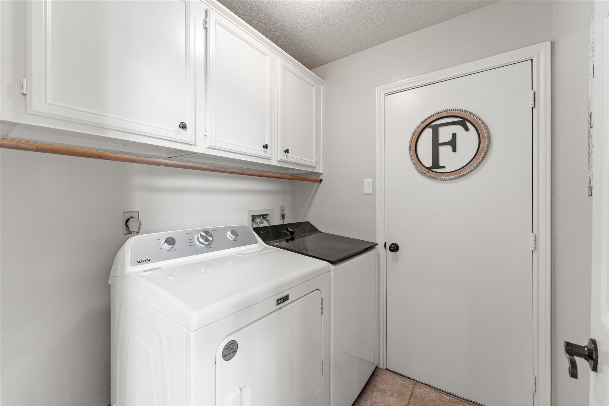 16314 Avenplace Road Property Photo 20