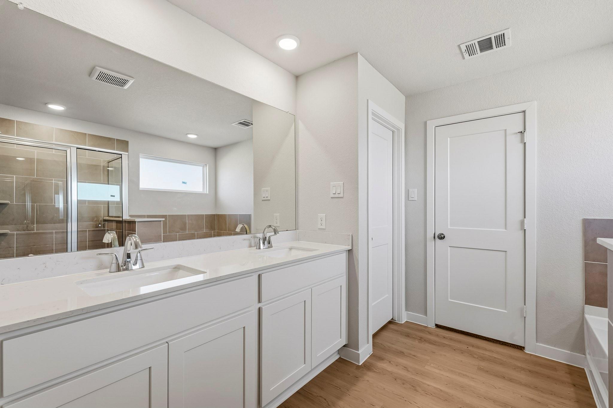 10703 Aston Court, Bryan Tx 77845 Property Photo 15