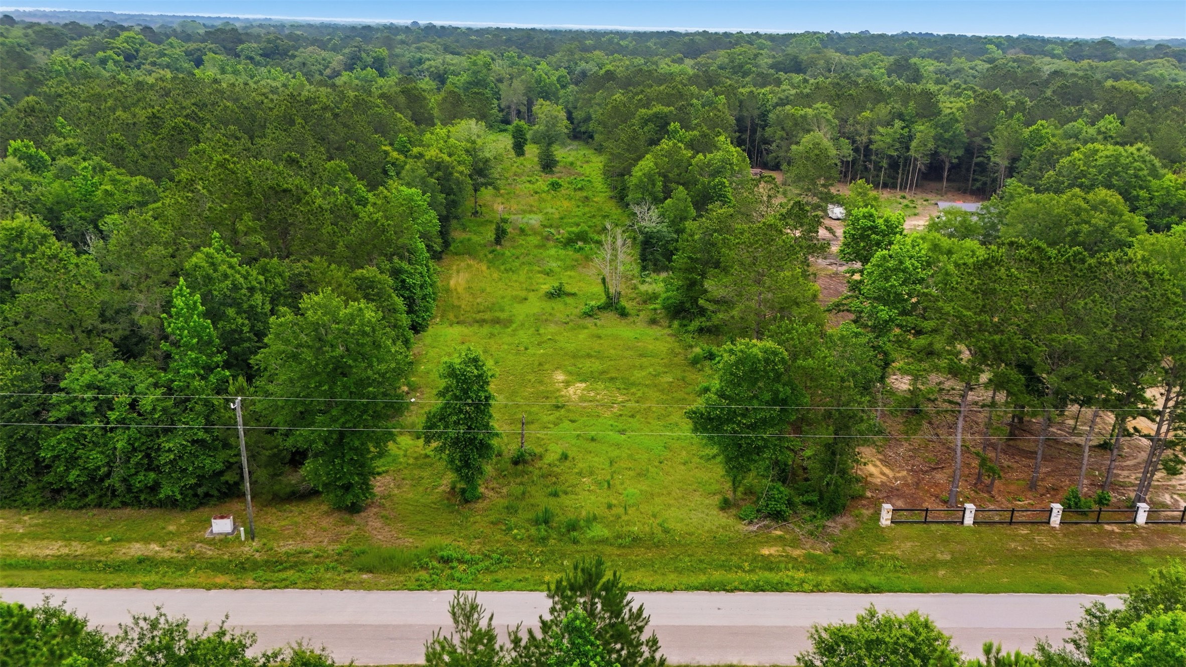 4578 N Duck Creek Road Property Photo 6