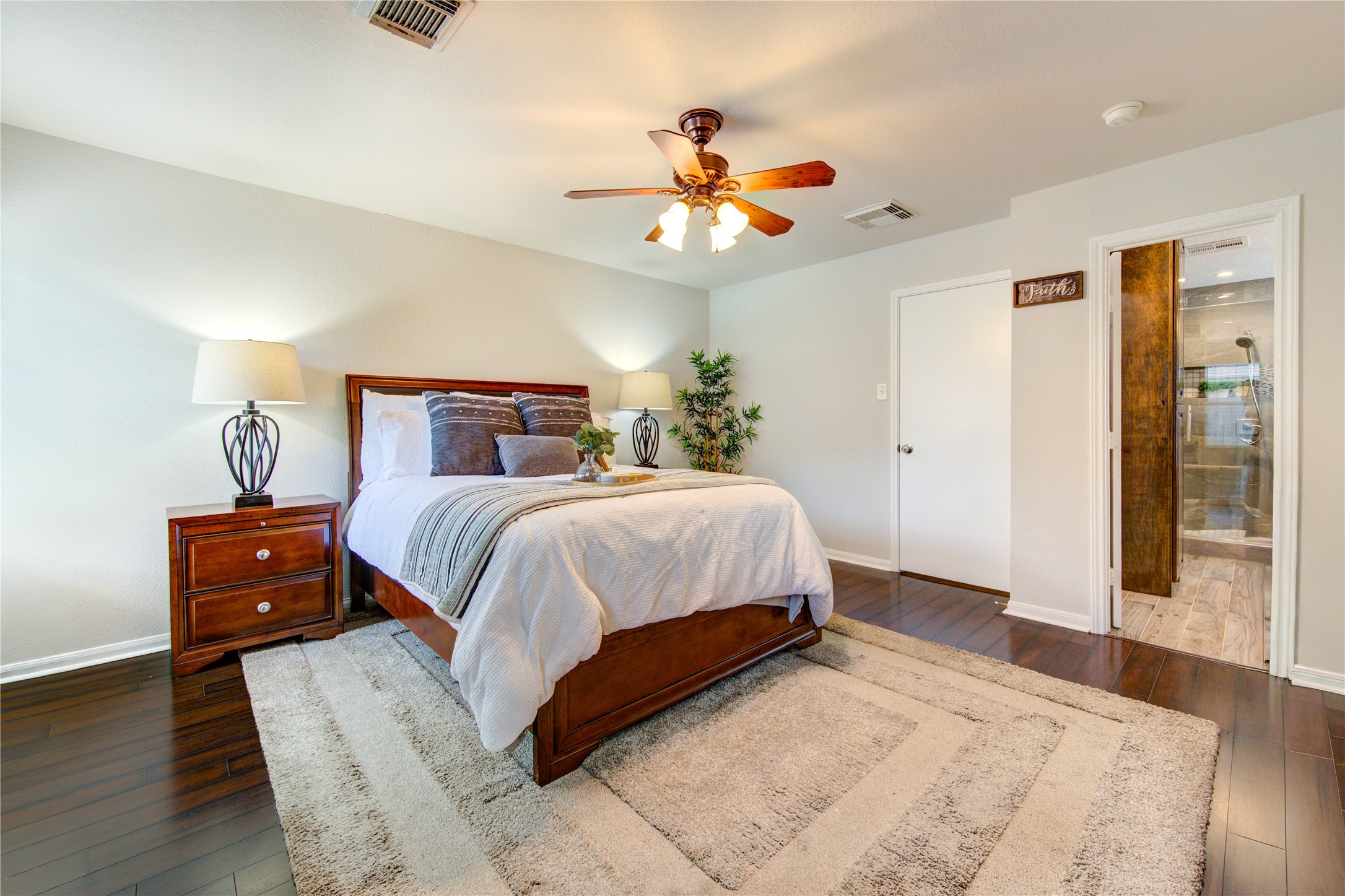 3010 E Legends Bend Drive Property Photo 18