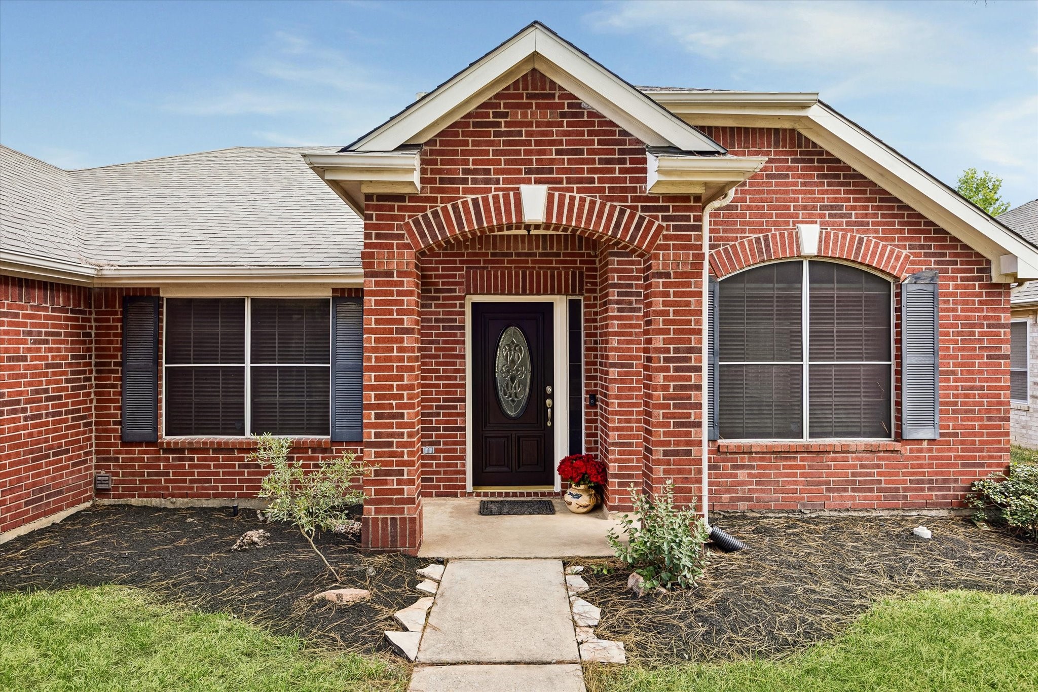 16546 Cypress Bridge Drive Property Photo 4