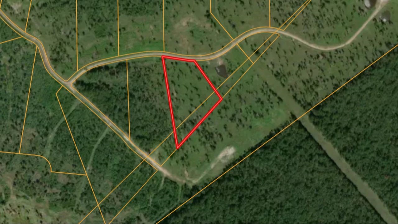 Lot 11 Eagle Falls Boulevard Property Photo 1
