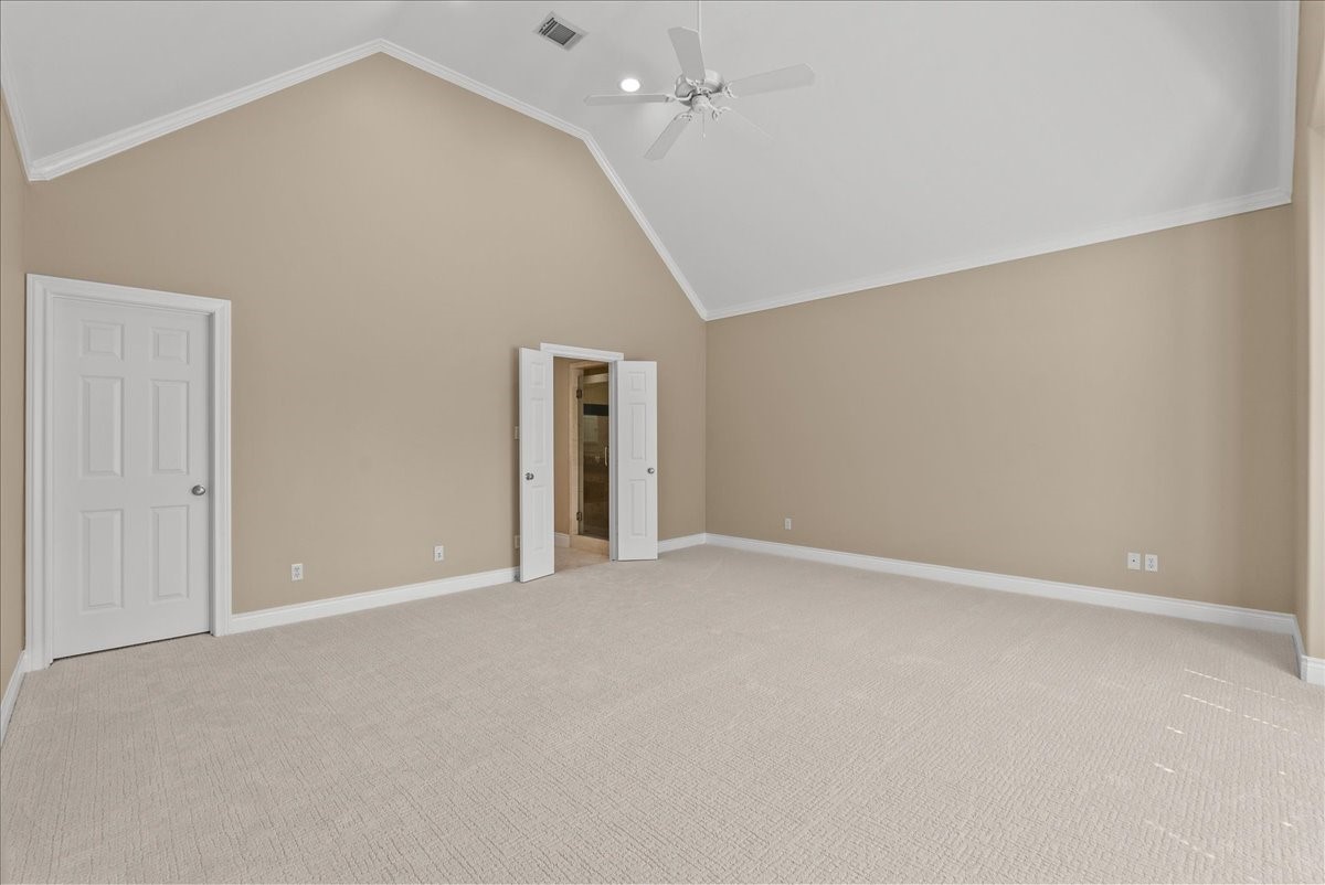 5624 Dolores St Property Photo 23