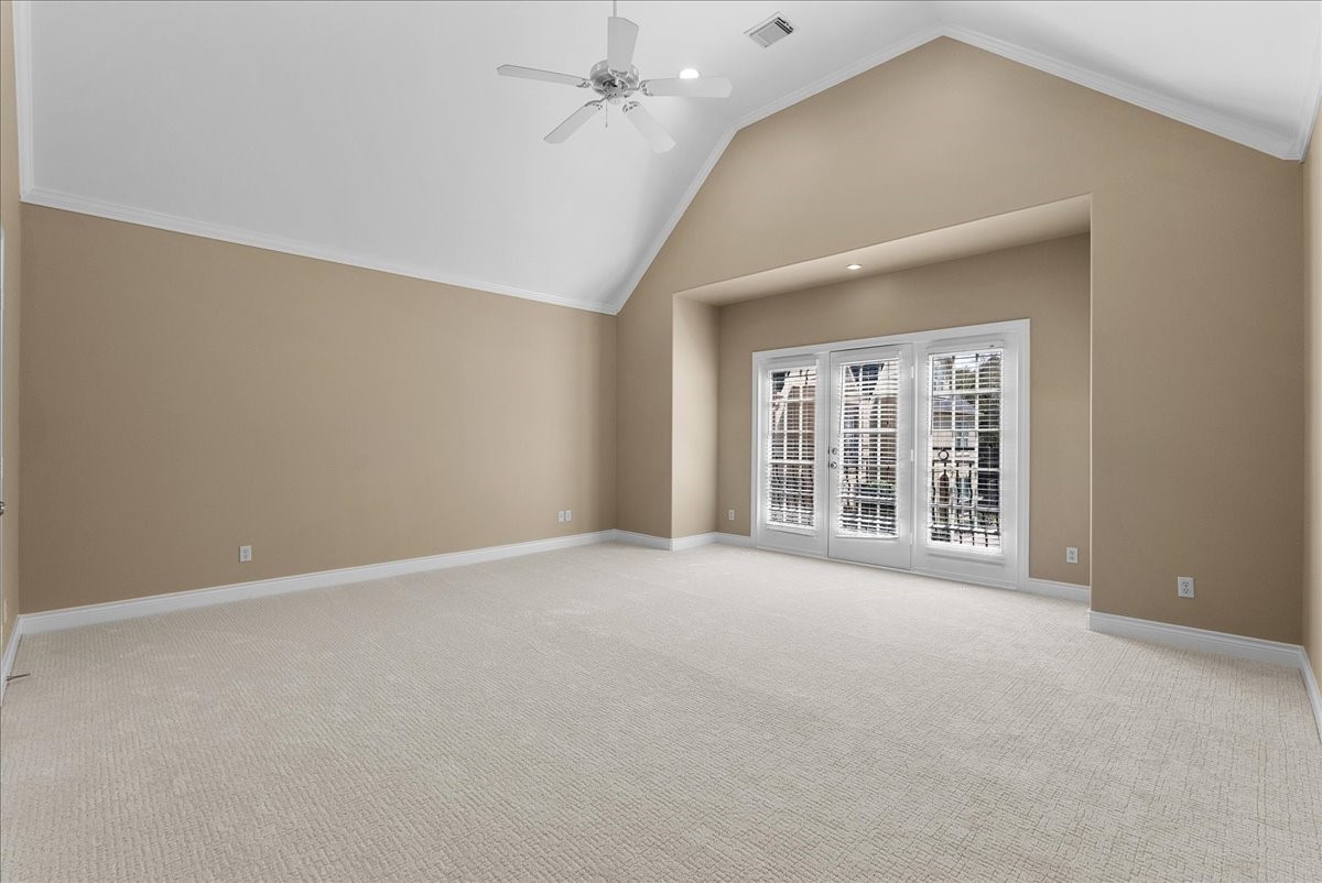 5624 Dolores St Property Photo 25