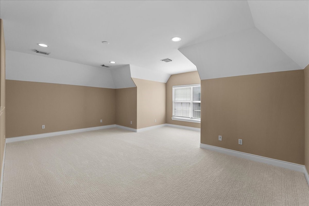5624 Dolores St Property Photo 39