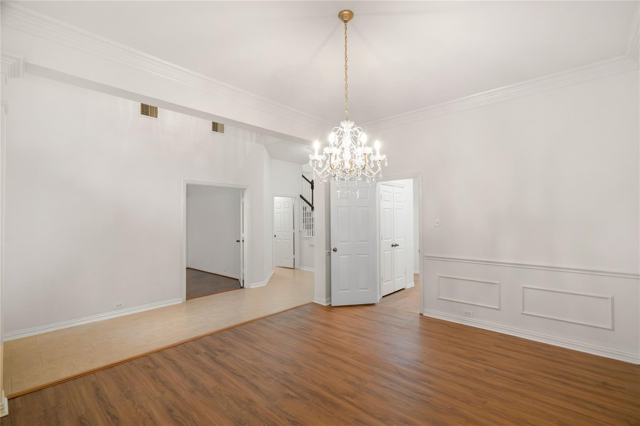 43 N Scribewood Circle, Spring Tx 77382 Property Photo 6