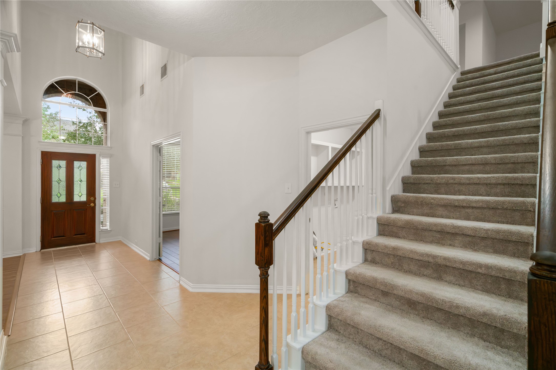 43 N Scribewood Circle Property Photo 10