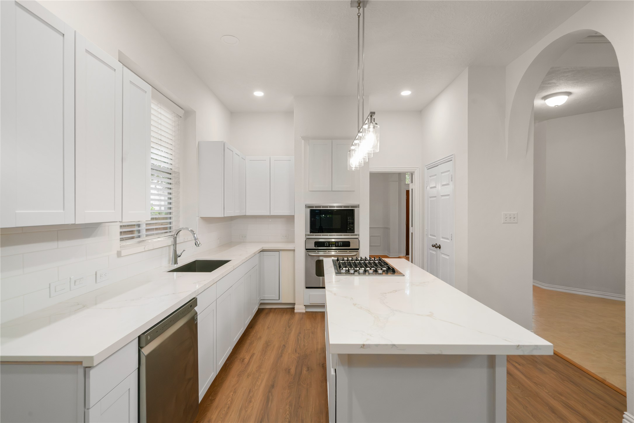 43 N Scribewood Circle Property Photo 15