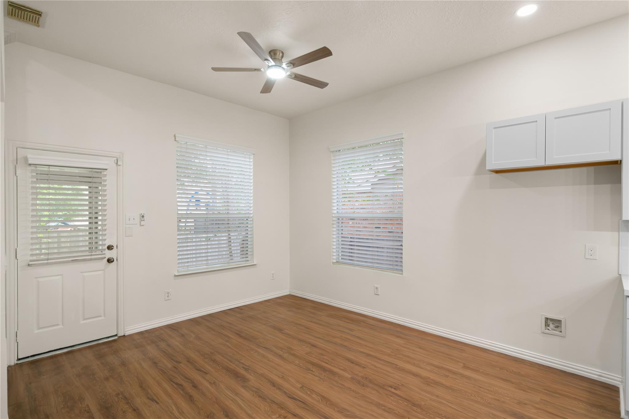 43 N Scribewood Circle, Spring Tx 77382 Property Photo 16
