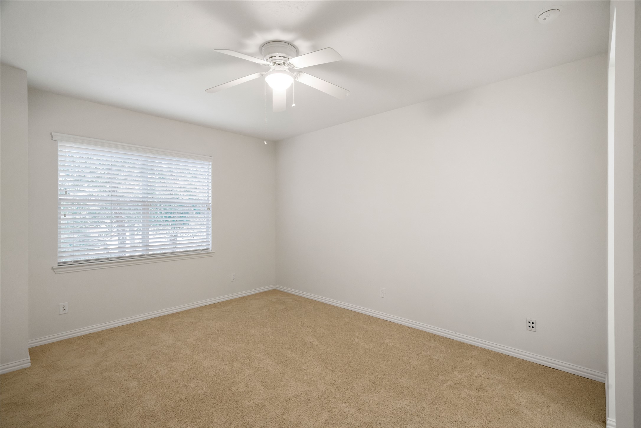 43 N Scribewood Circle Property Photo 32