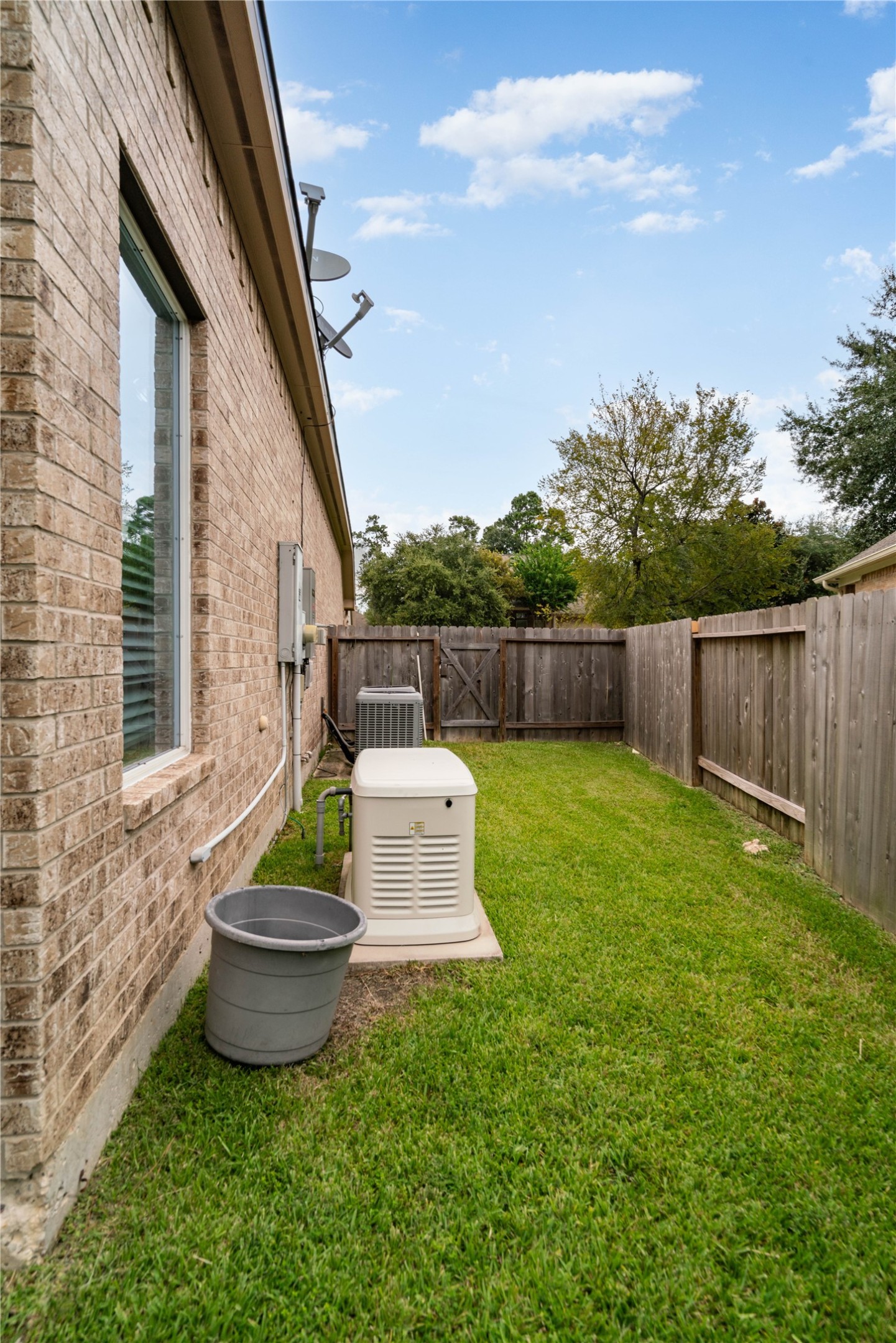 43 N Scribewood Circle Property Photo 38