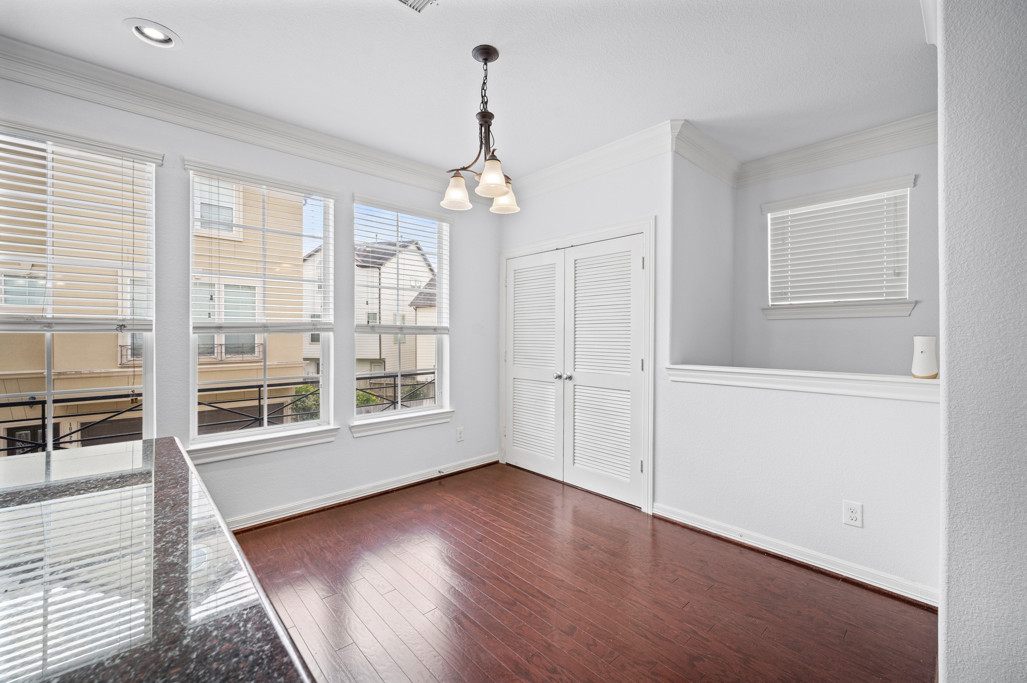 10722 Clearview Villa Property Photo 12