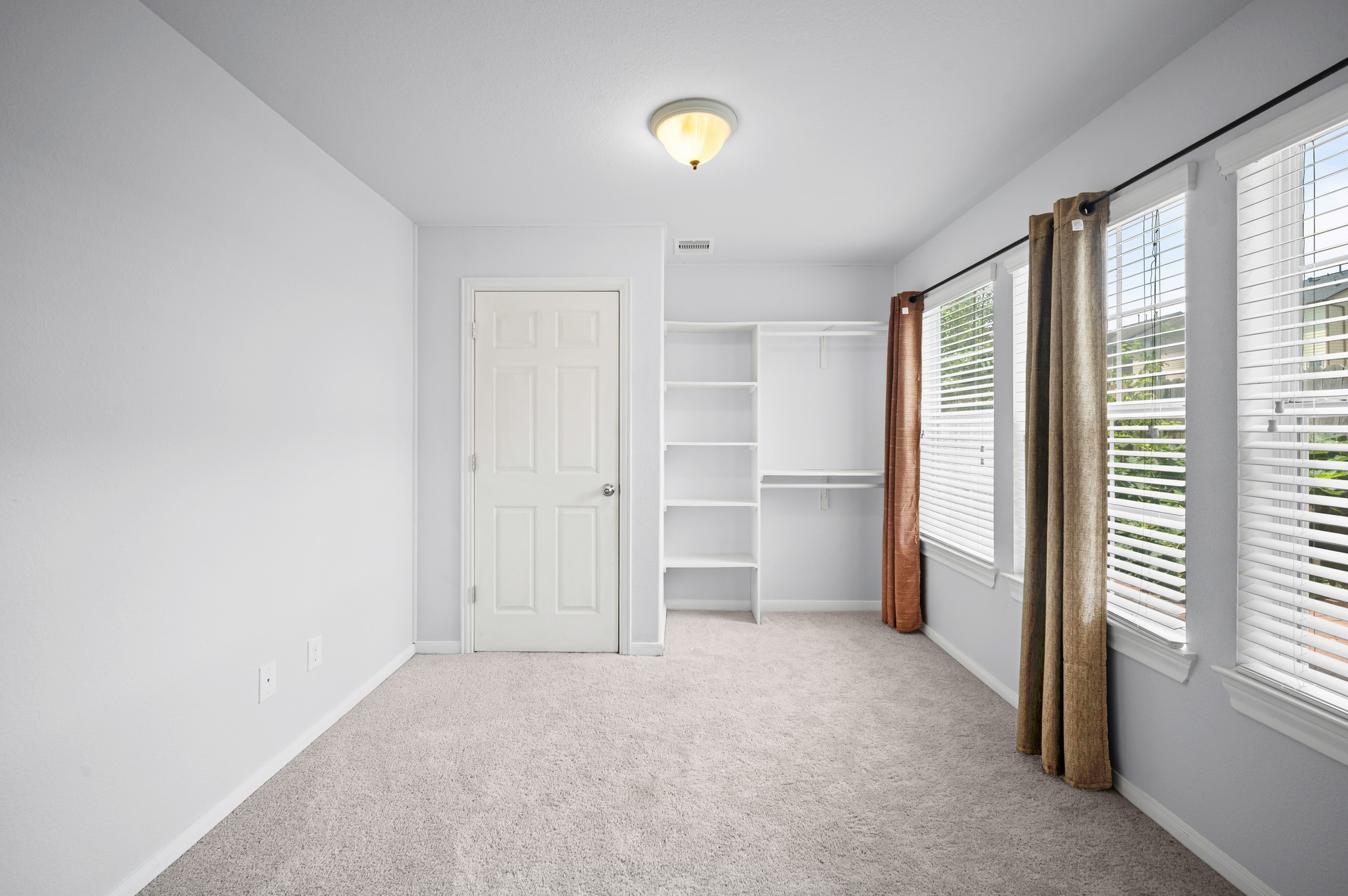 10722 Clearview Villa Property Photo 27