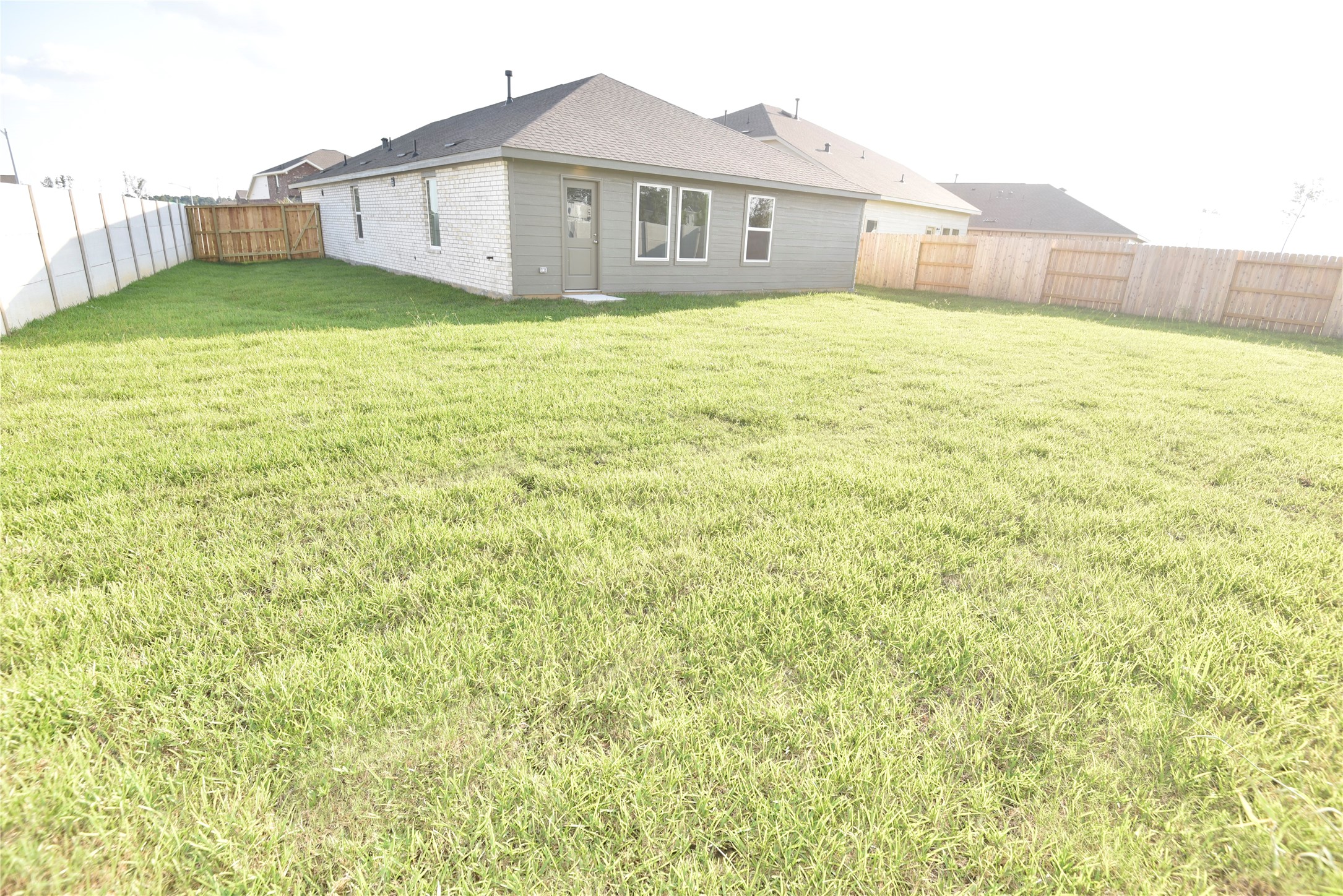 21599 Casavatore Drive Property Photo 20