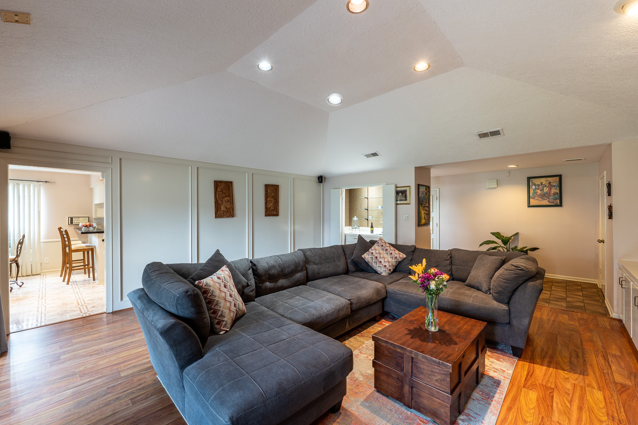 7926 Quail Meadow Drive Property Photo 11