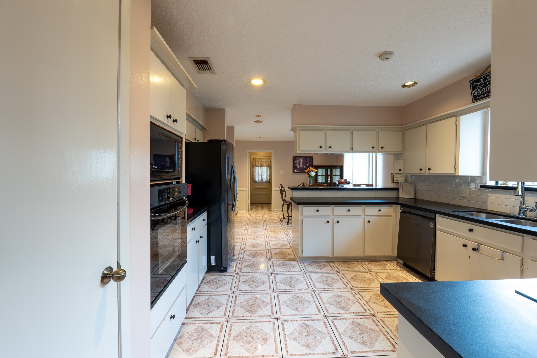 7926 Quail Meadow Drive Property Photo 17