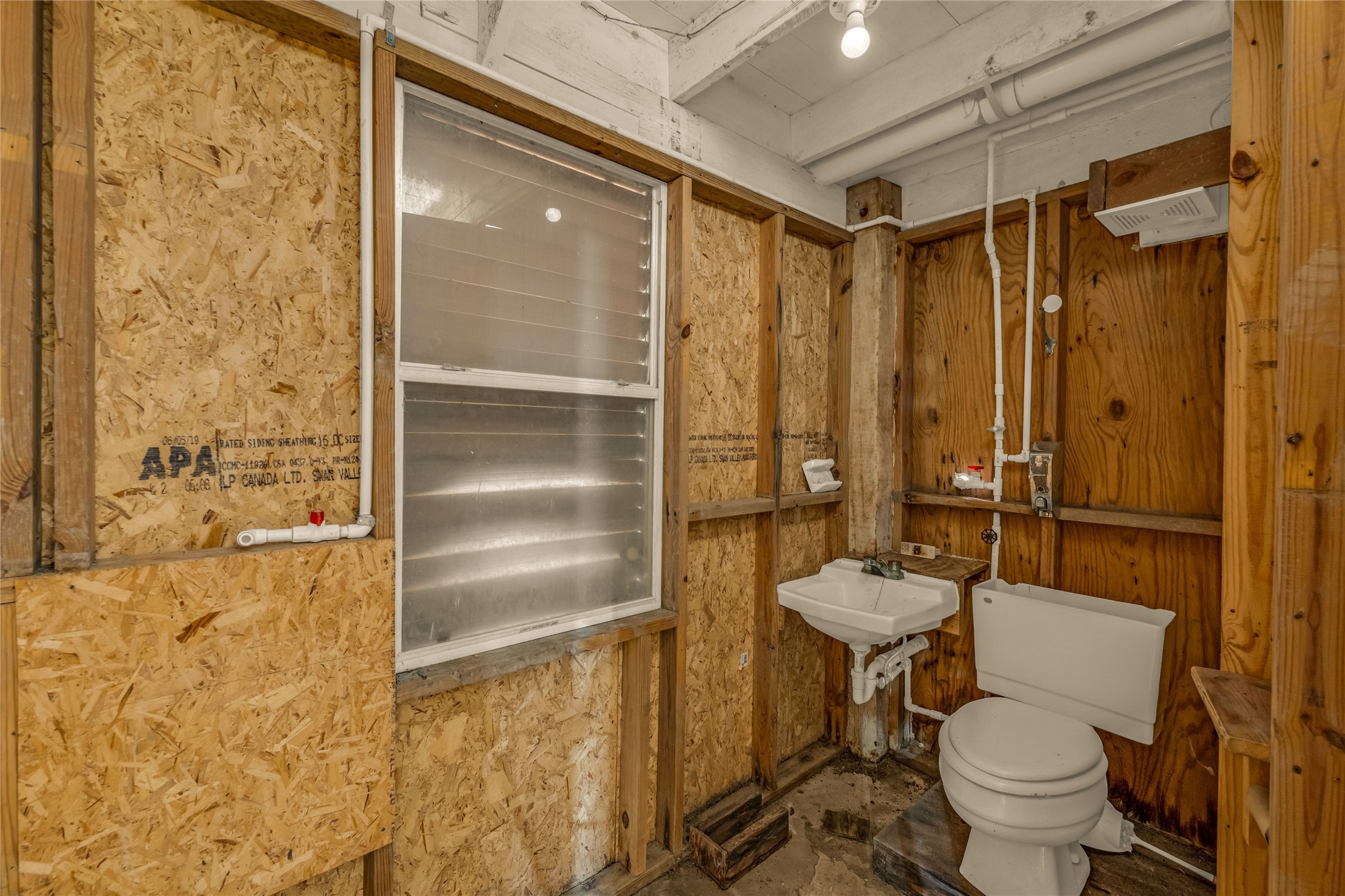 1115 W Canal Drive Property Photo 26