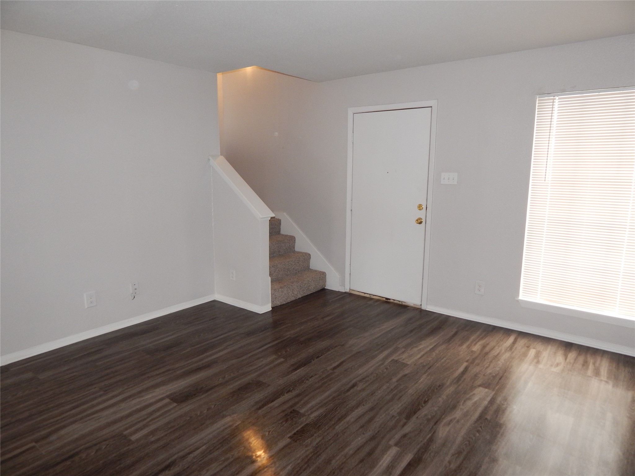 204 Northpointe Avenue 204 Property Photo 16