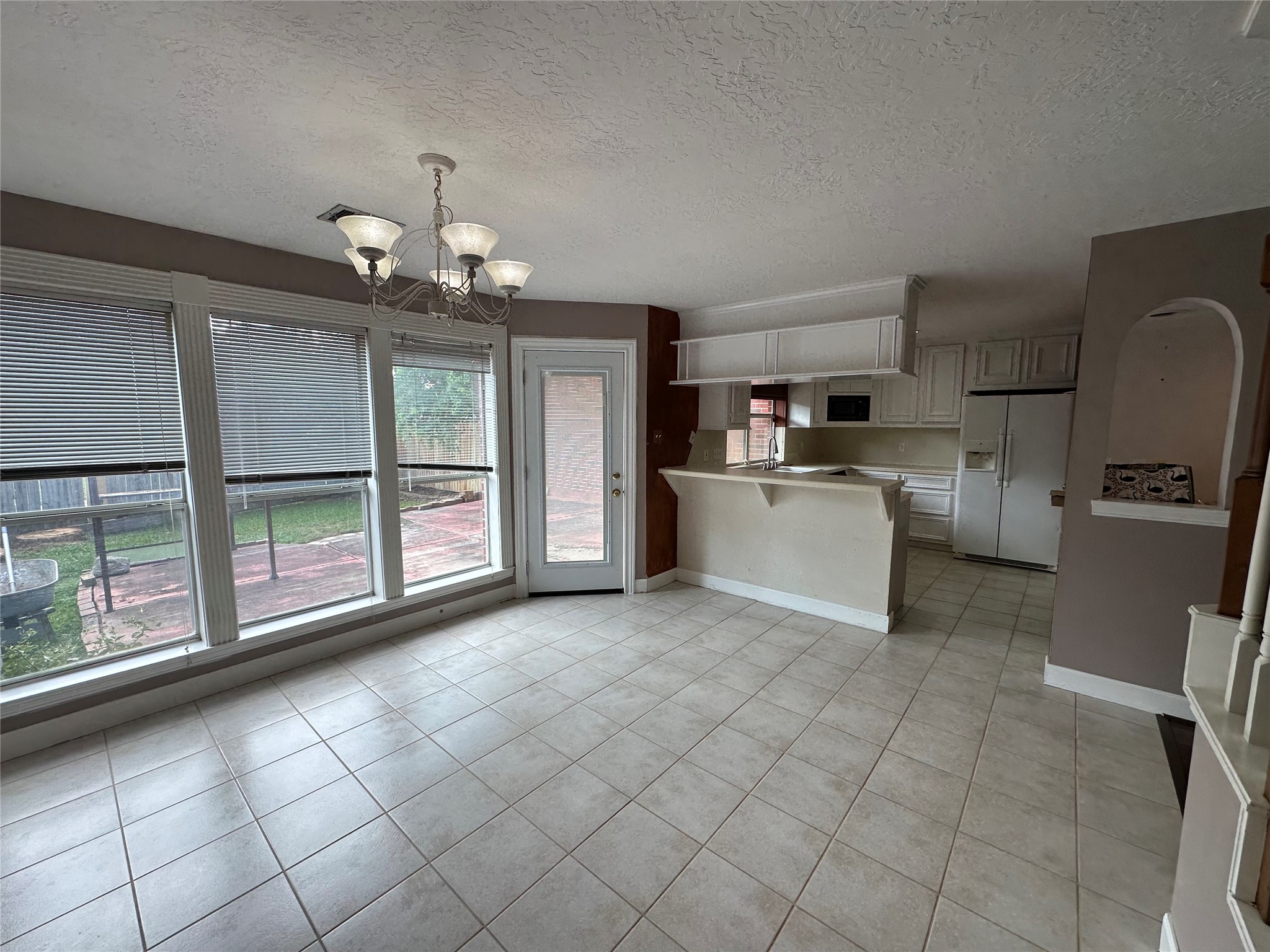 443 N Rivershire Drive Property Photo 5