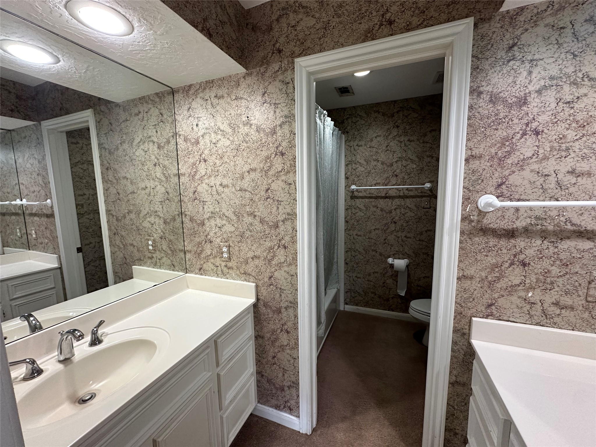 443 N Rivershire Drive Property Photo 11