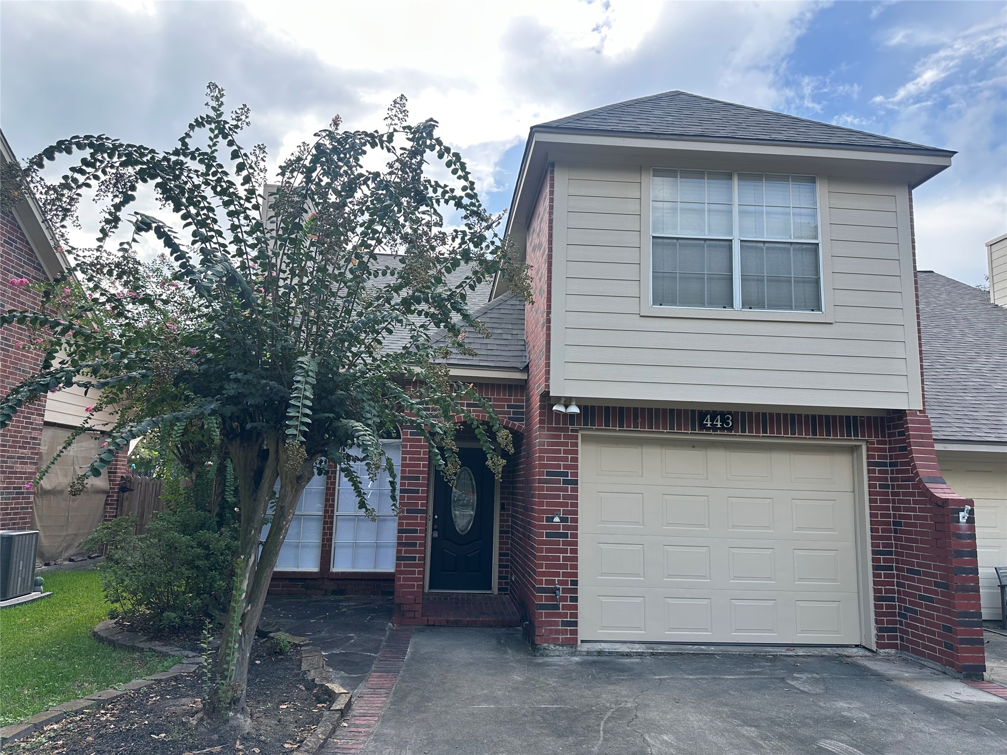 443 N Rivershire Drive Property Photo 17