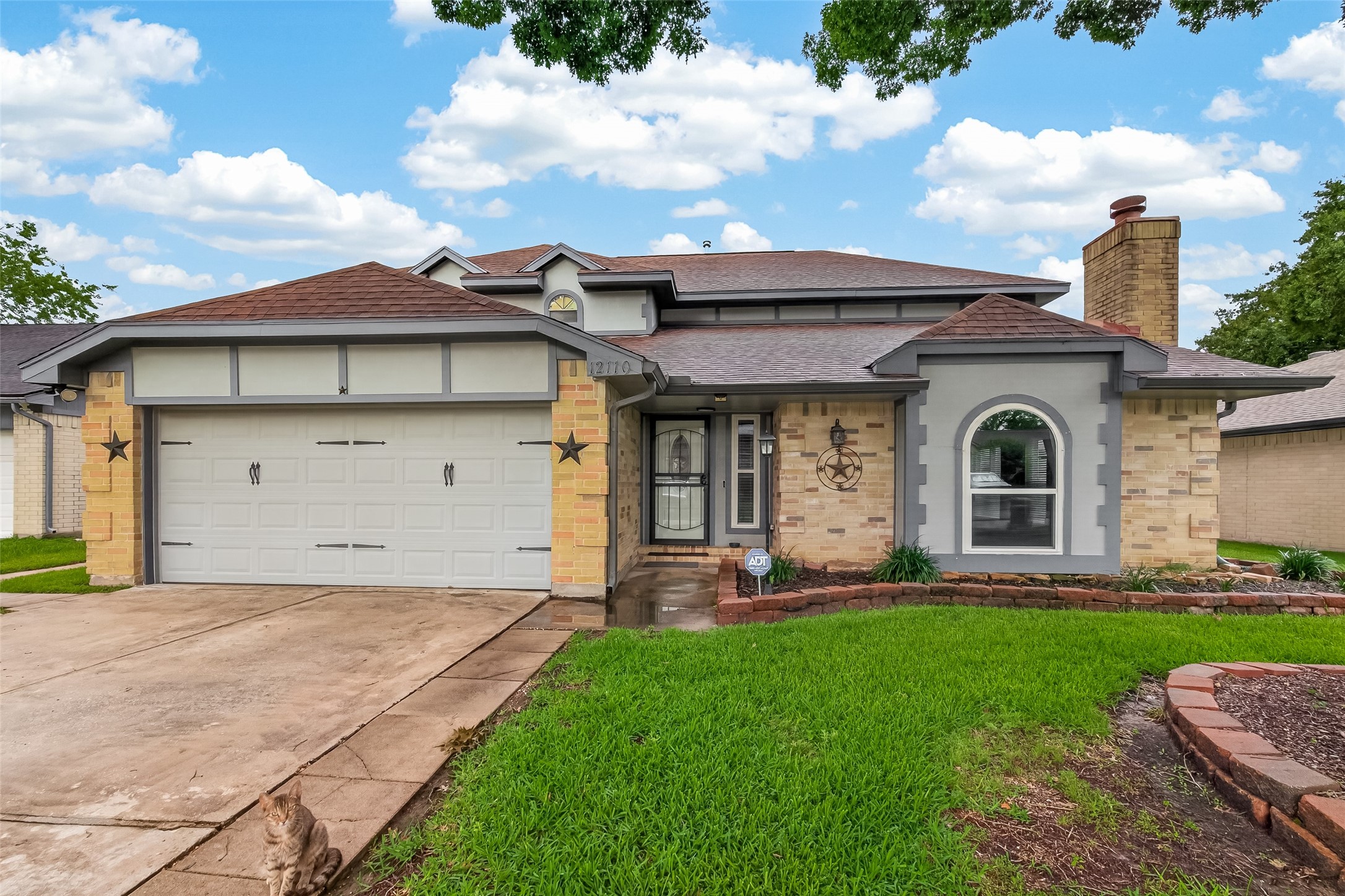 12110 Essenbruk Drive Property Photo 1