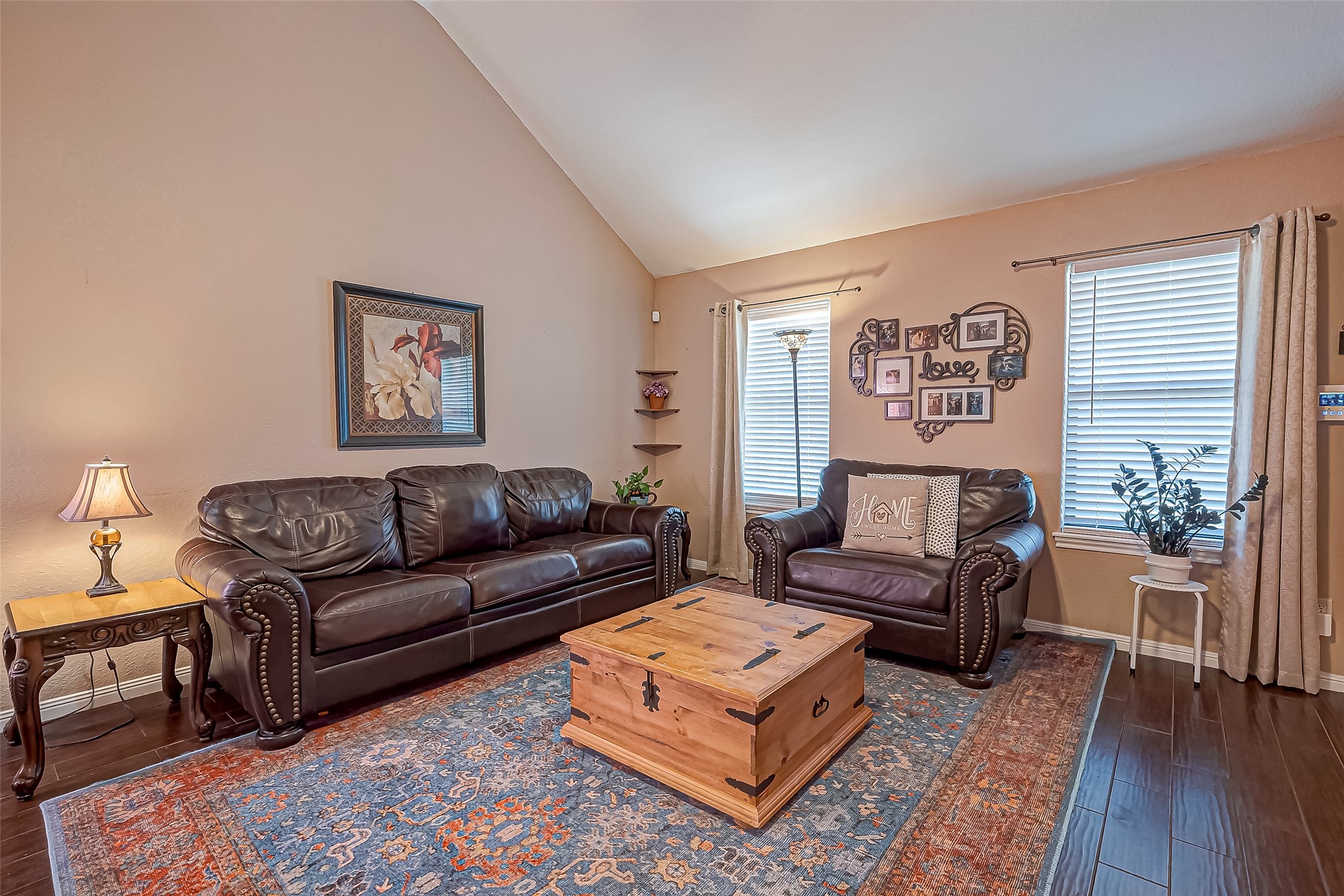 306 Marion Street Property Photo 12