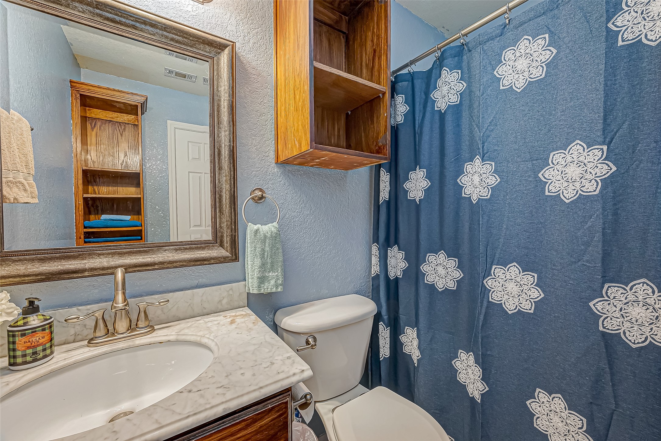 306 Marion Street Property Photo 27