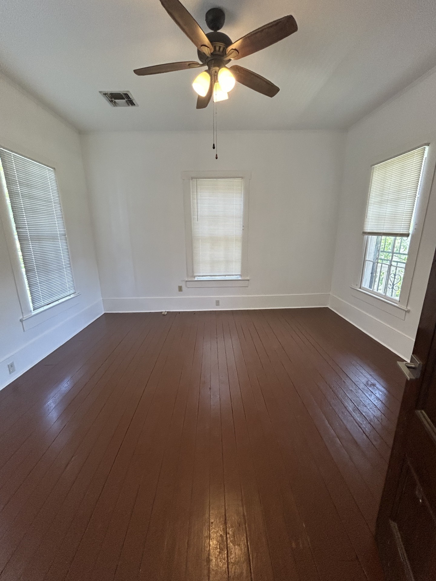 1319 Postoffice Property Photo 9