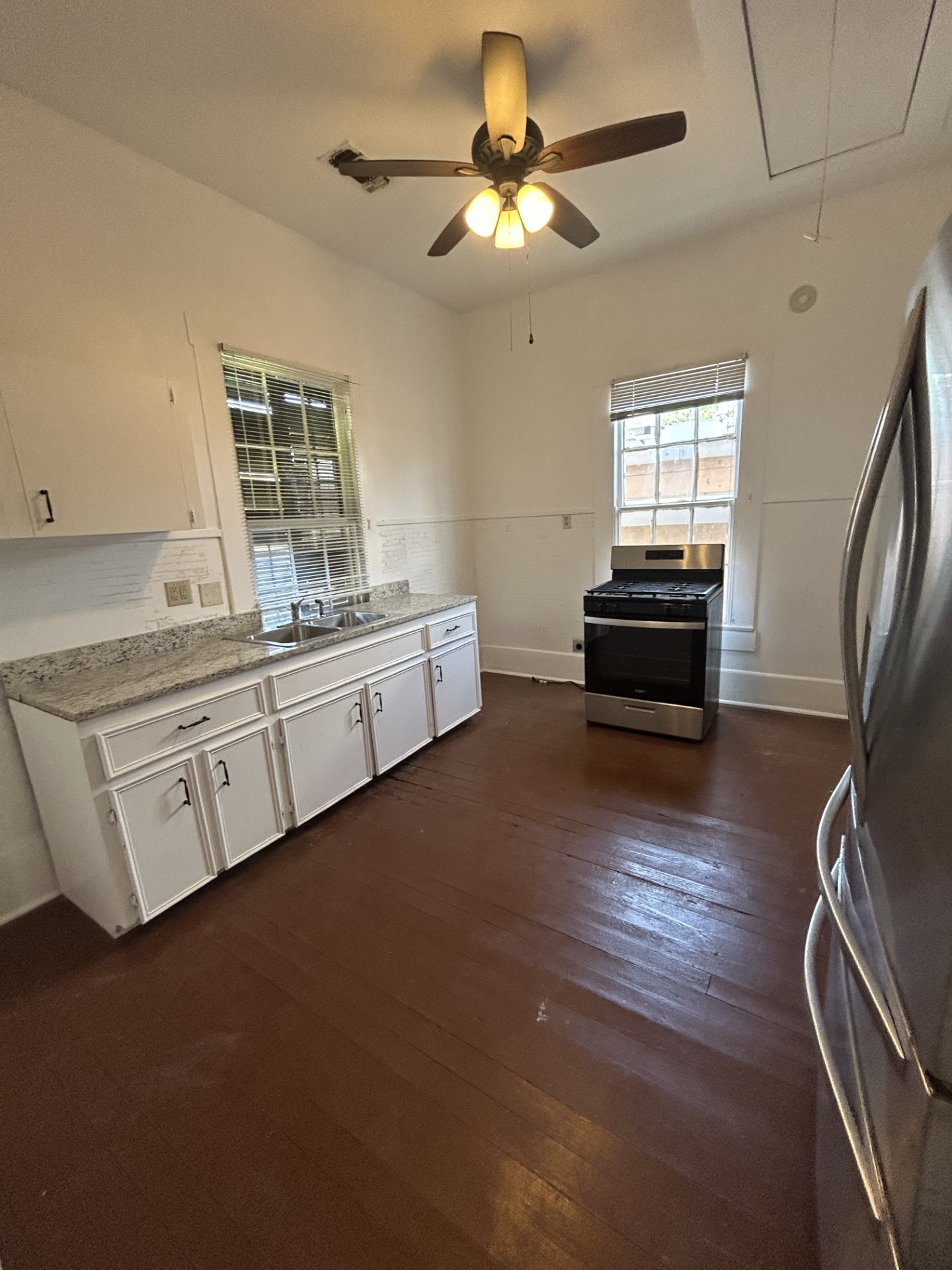 1319 Postoffice Property Photo 14