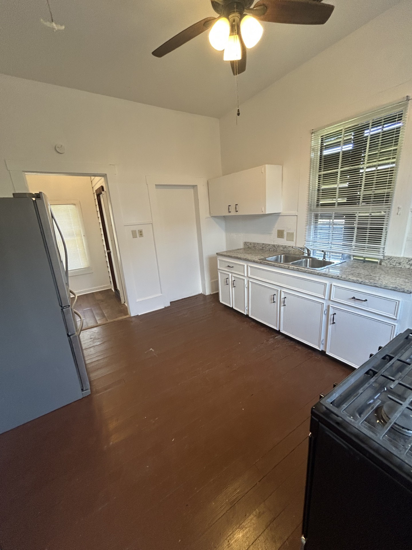 1319 Postoffice Property Photo 17