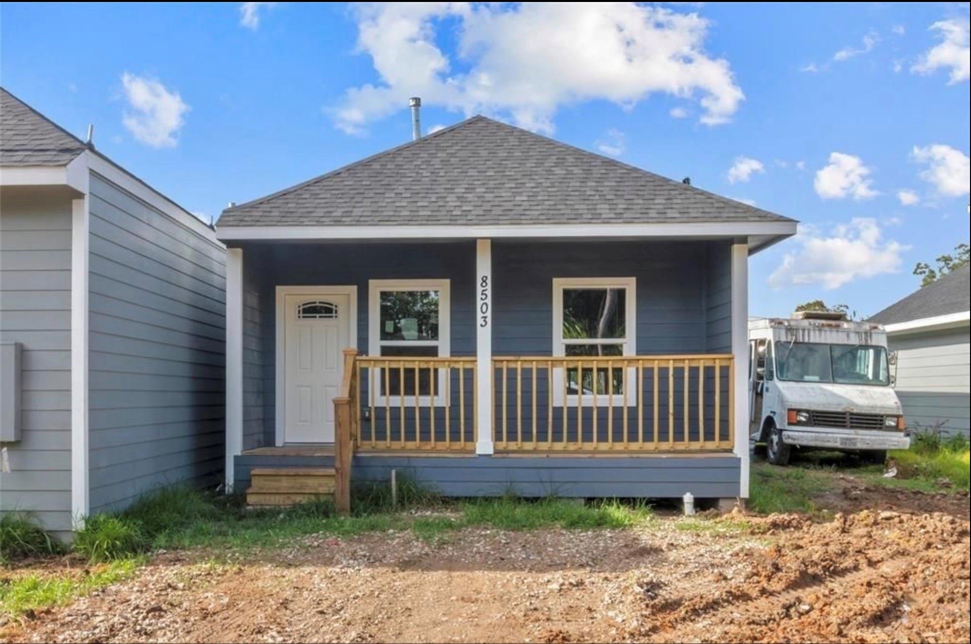 8503 Denby Street Property Photo 1